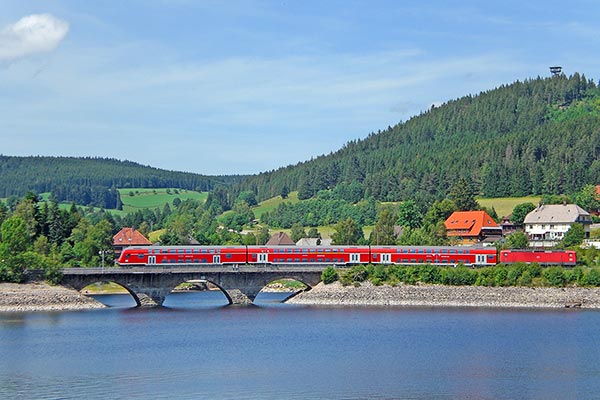 Der Schluchsee ist gut mit der Bahn zu erreichen